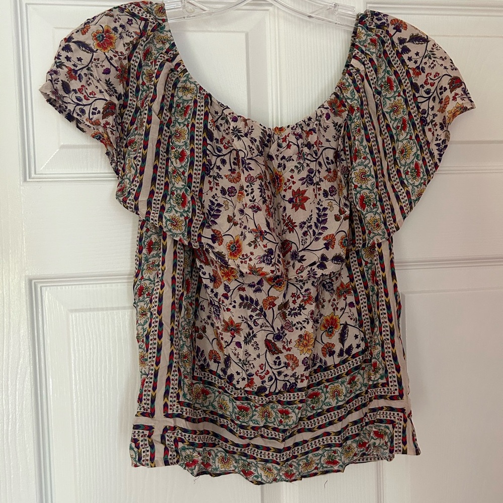 Southern Charm 100% Rayon Floral Top Size Medium